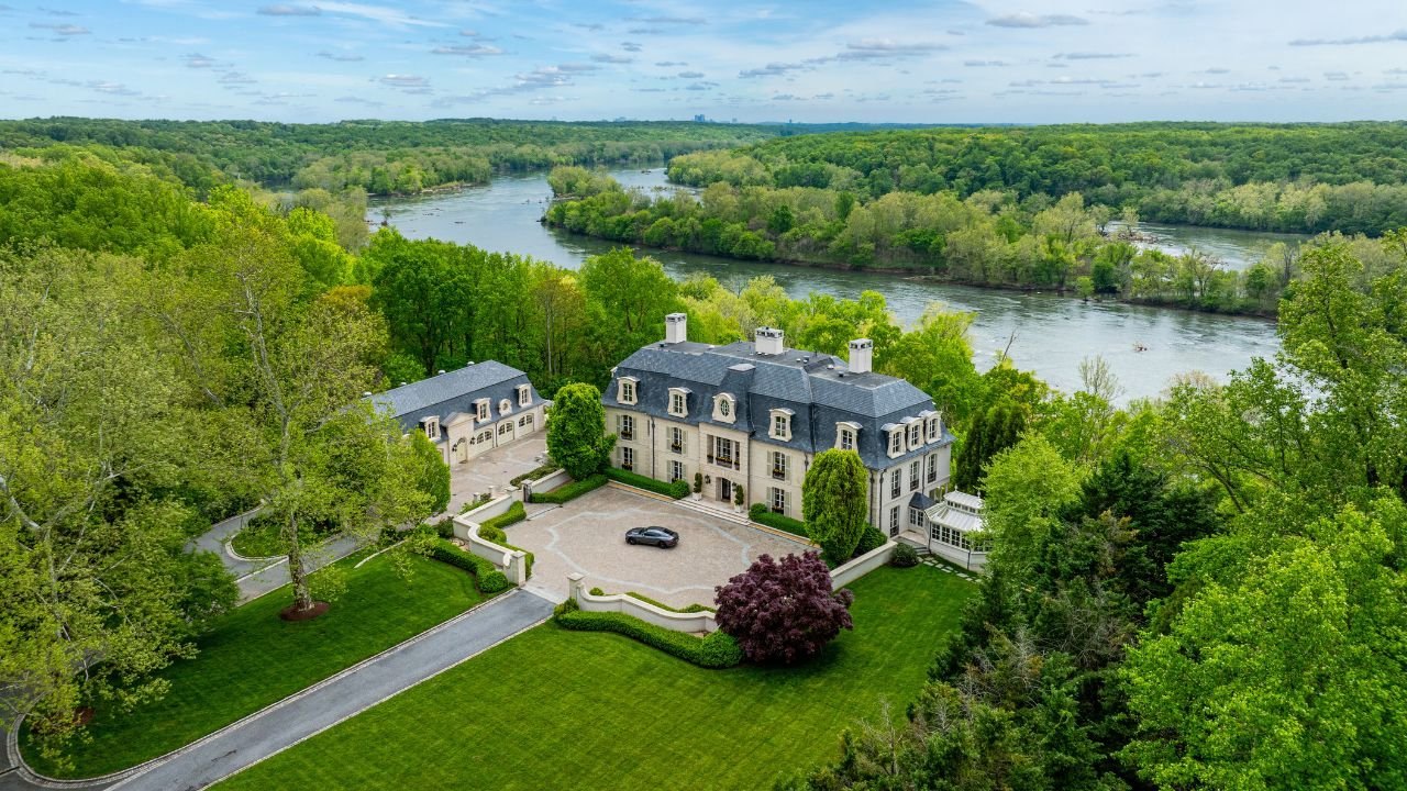 Potomac MD estate homes